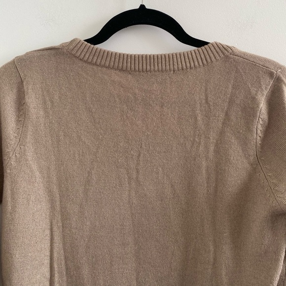 Forever 21 Tan Wool Blend Long Sleeve Sweater Size Large Minimalist Office - Picture 7 of 8